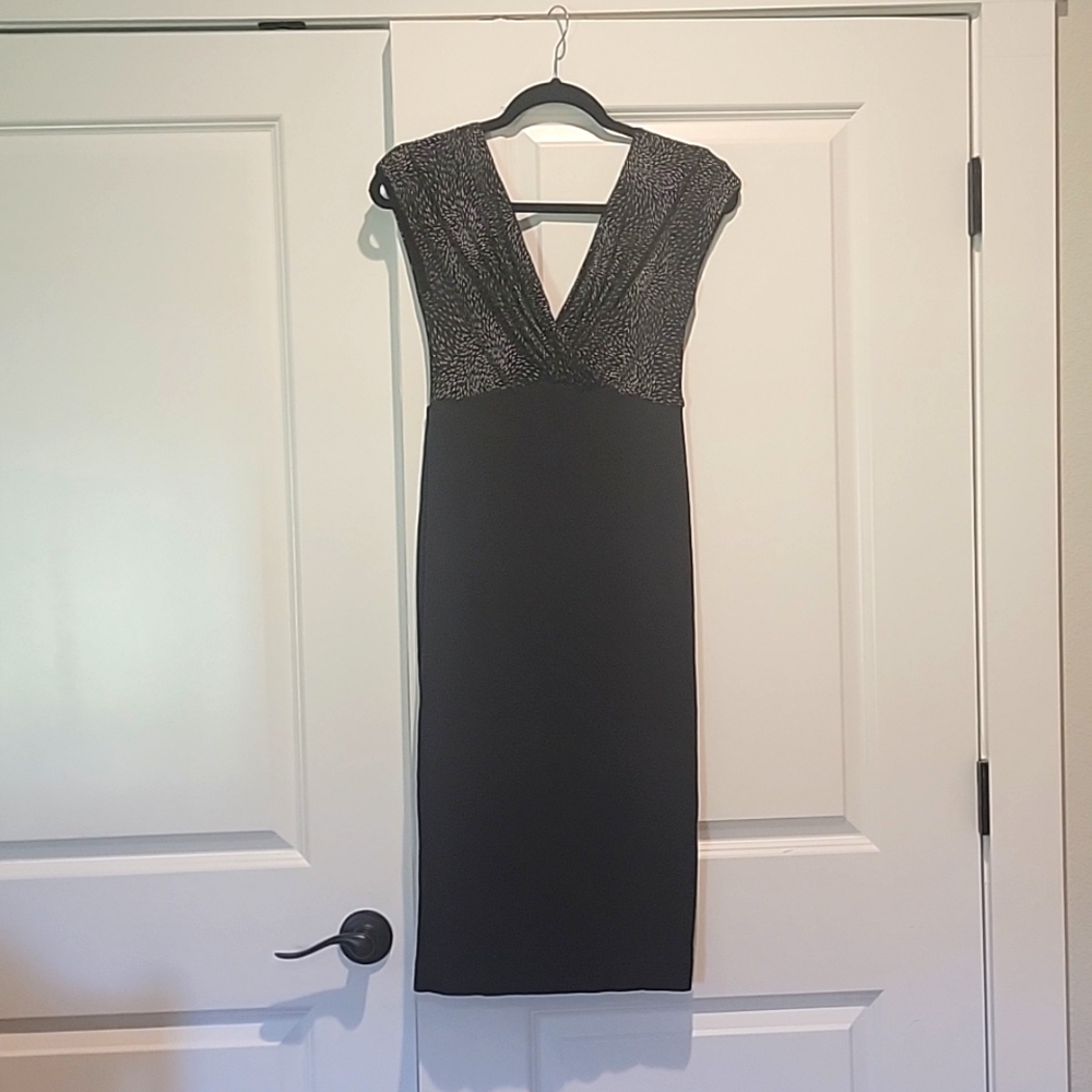 Tiffany Rose Maternity Dress, size 1 fits 4-6